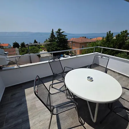 Fuer Max- 8 Personen By Interhome Novi Vinodolski