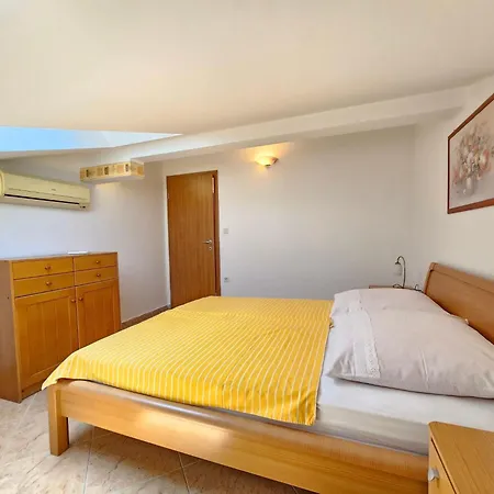 Fuer Max- 8 Personen By Interhome