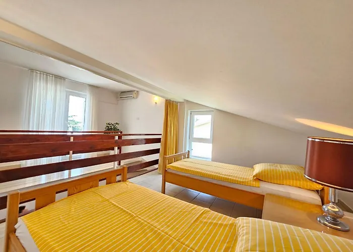 Fuer Max- 8 Personen By Interhome
