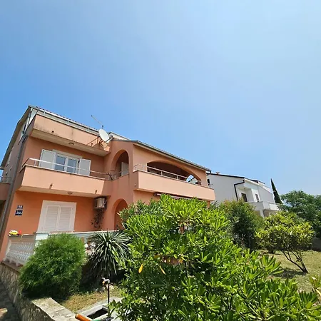 Fuer Max- 8 Personen By Interhome Apartman *